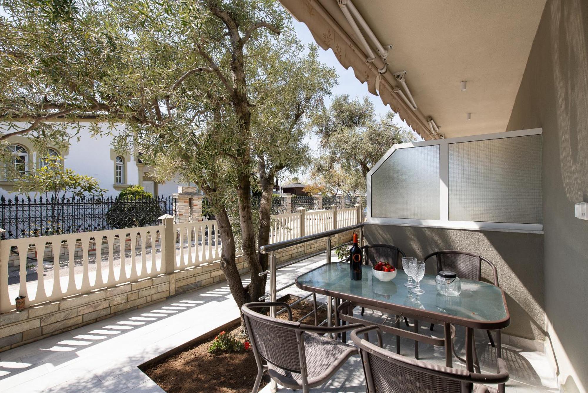 Olivento Beach Front Suites Potos Exterior foto